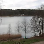 Hotel Und Restaurant Karpfenschaenke Schenkendobern