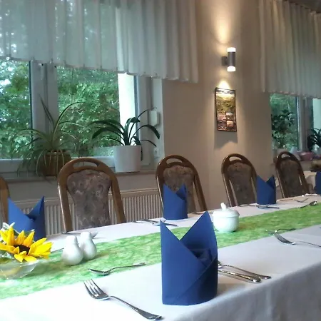 Und Restaurant Karpfenschaenke Schenkendobern