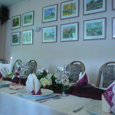 Hotel Und Restaurant Karpfenschaenke 3*