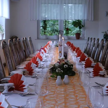 Und Restaurant Karpfenschaenke 3* Schenkendobern